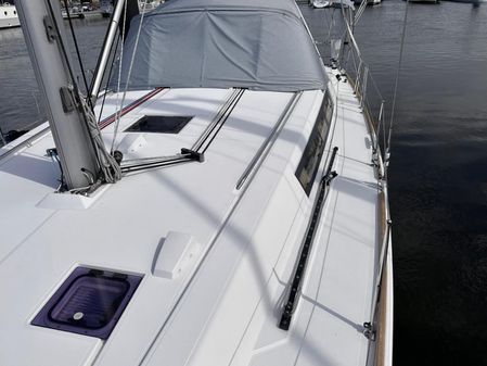 Beneteau Oceanis 45 image