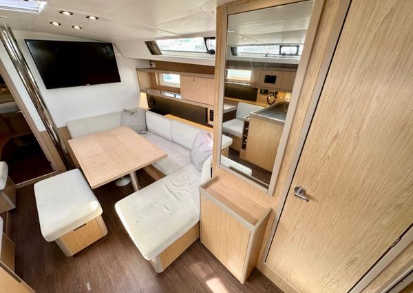 Beneteau Oceanis 45 image