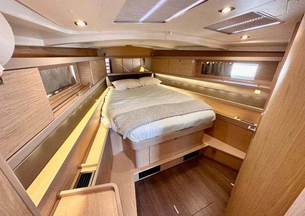 Beneteau Oceanis 45 image