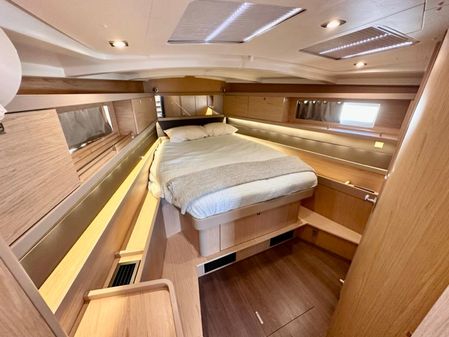 Beneteau Oceanis 45 image