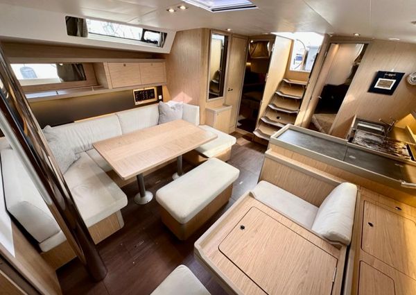 Beneteau Oceanis 45 image