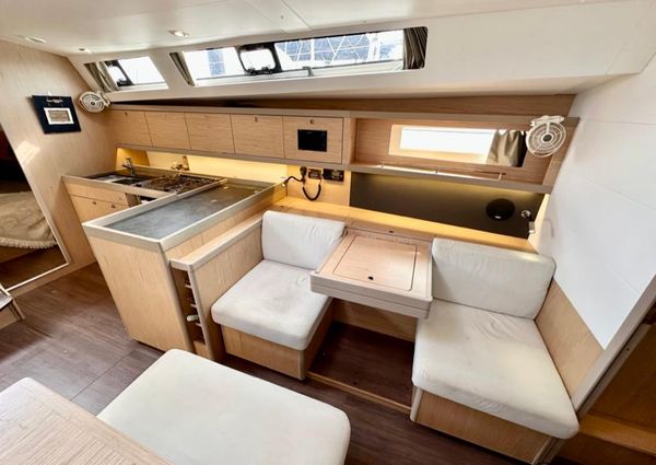 Beneteau Oceanis 45 image