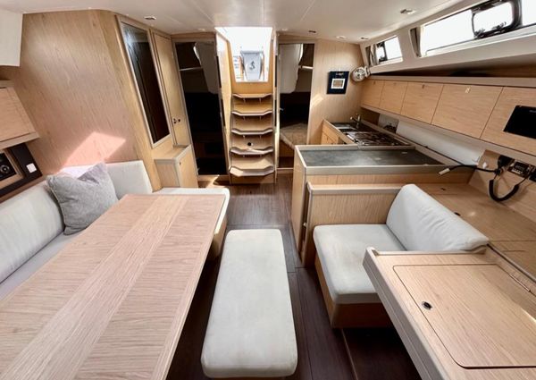 Beneteau Oceanis 45 image