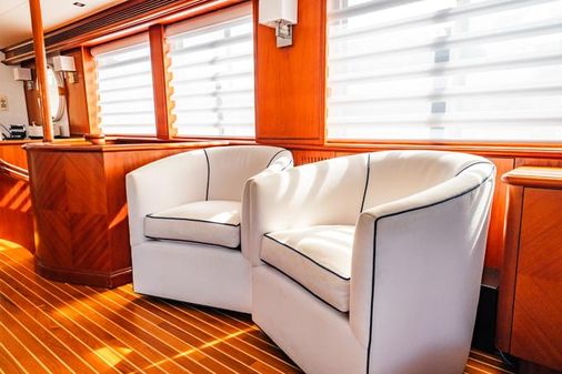 Nordlund Raised Pilothouse image