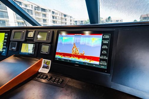 Nordlund Raised Pilothouse image