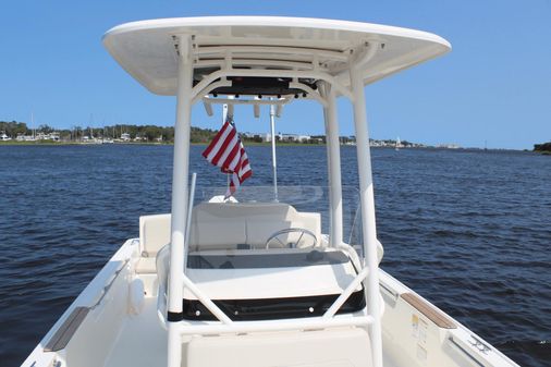 Boston Whaler 210 Montauk image