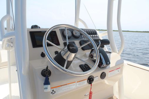 Boston Whaler 210 Montauk image