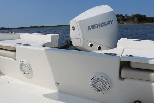 Boston Whaler 210 Montauk image