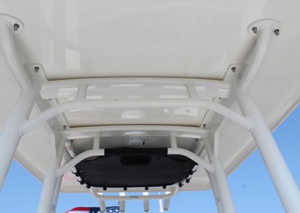 Boston Whaler 210 Montauk image