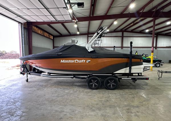 Mastercraft XT23 image