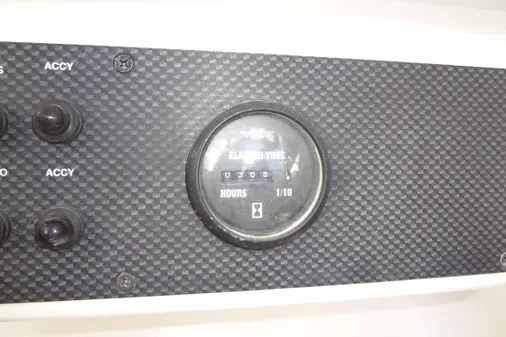 Wellcraft 26 Scarab image