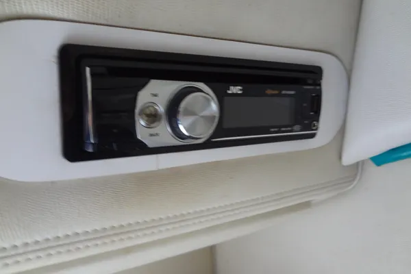 Wellcraft 26-SCARAB image