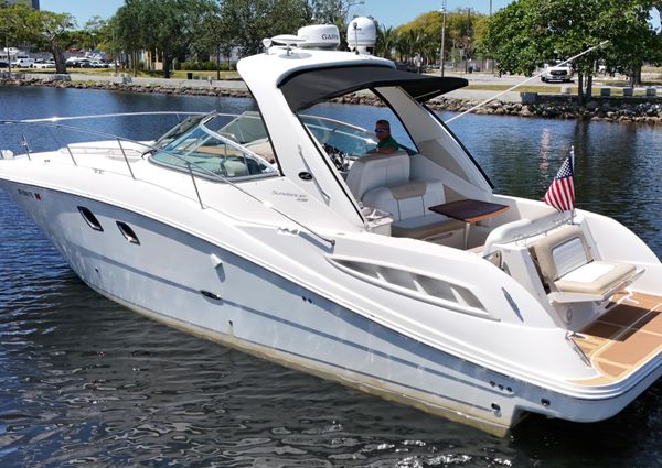 Sea Ray 330 Sundancer image