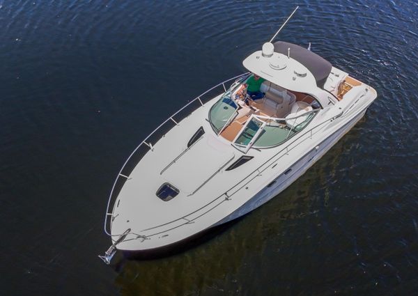 Sea Ray 330 Sundancer image