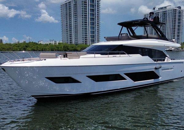 Ferretti Yachts 720 image