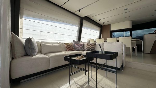 Ferretti Yachts 720 image