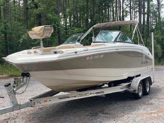 NauticStar 223DC Sport Deck - main image