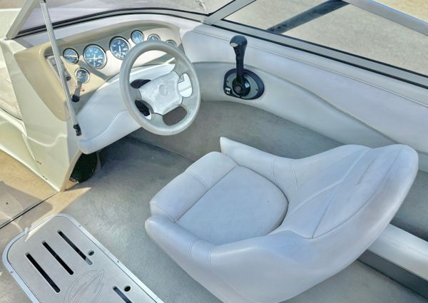 Crownline 180-BR image