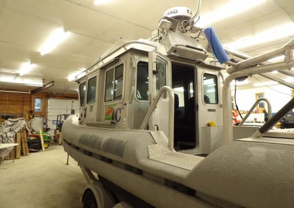 SAFE Boats Defender 25 image