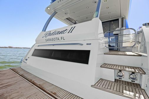 Prestige 630 Flybridge image