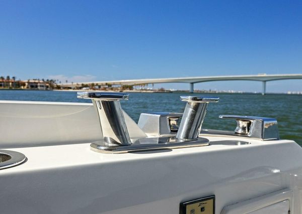 Prestige 630 Flybridge image