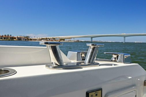 Prestige 630 Flybridge image