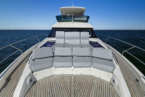 Prestige 630 Flybridge image