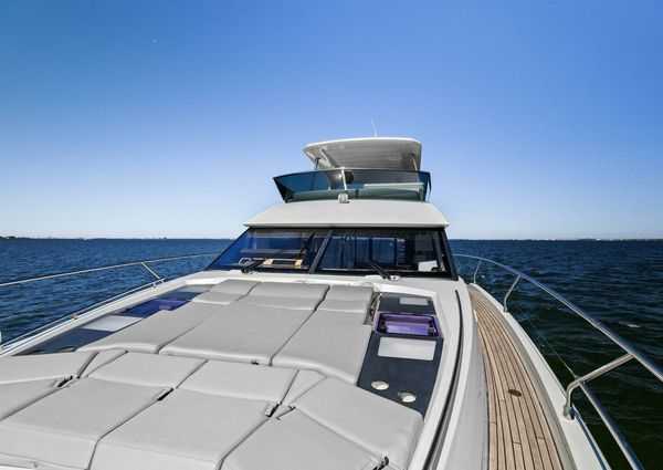 Prestige 630 Flybridge image