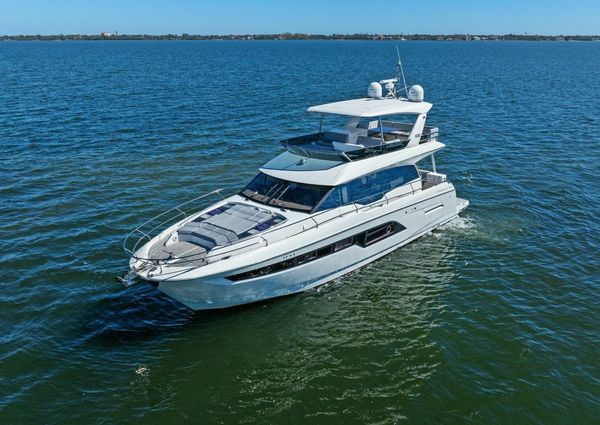 Prestige 630 Flybridge image