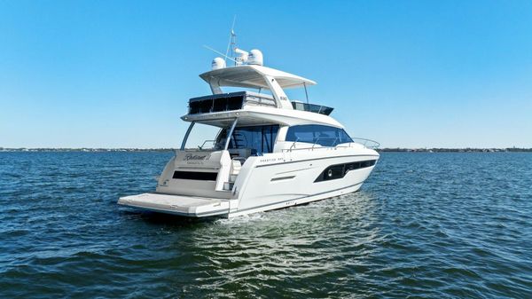 Prestige 630 Flybridge image