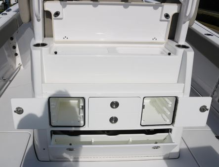 Sportsman OPEN-302-CENTER-CONSOLE image