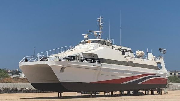 Fjellstrand Catamaran