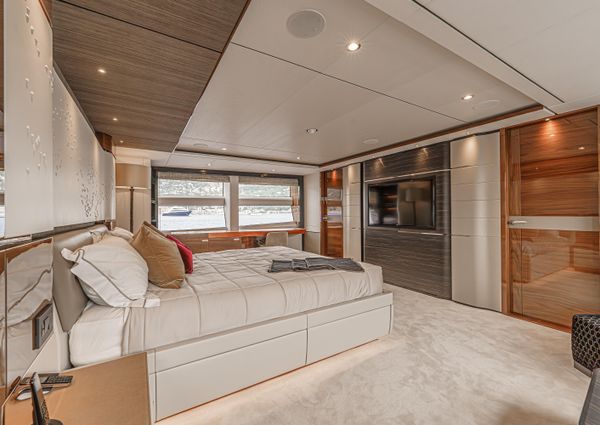 Princess Yachts 35M image