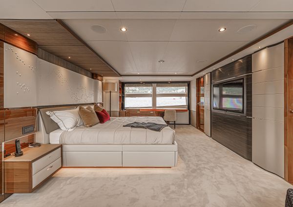 Princess Yachts 35M image