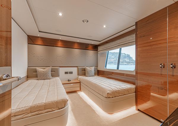 Princess Yachts 35M image