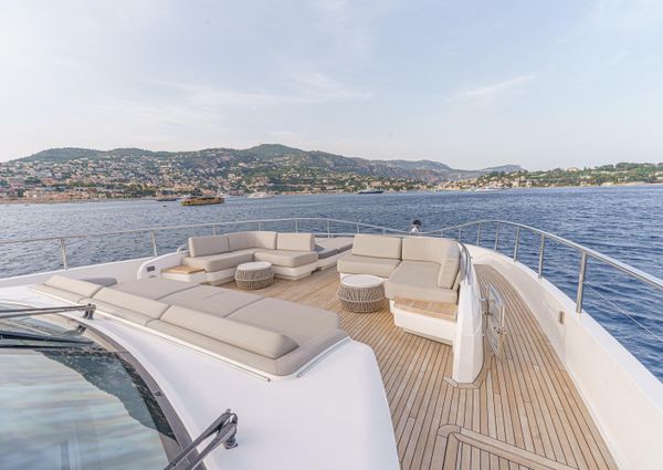 Princess Yachts 35M image