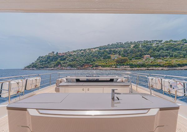 Princess Yachts 35M image