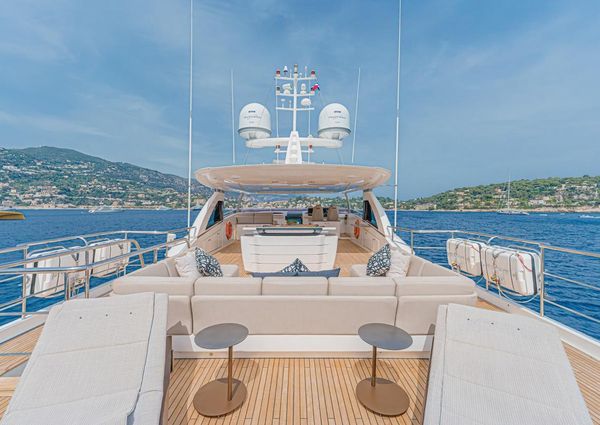 Princess Yachts 35M image