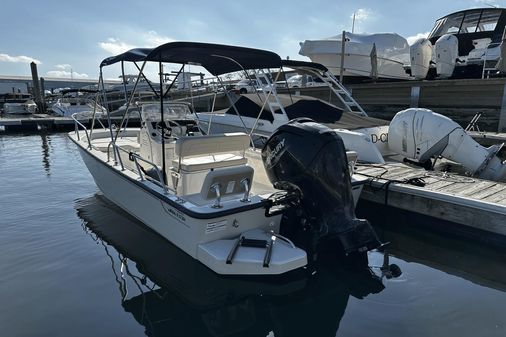 Boston Whaler 170 Montauk image