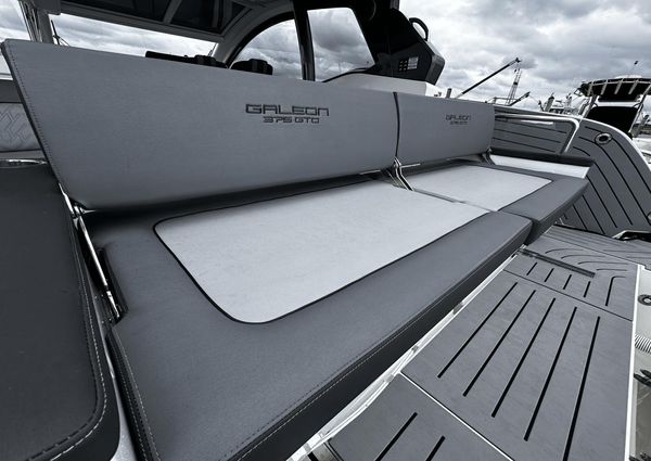 Galeon 375 GTO image