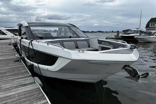 Galeon 375 GTO image