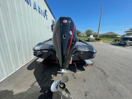 Triton 19TRX image