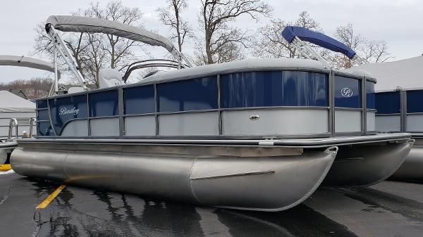 Bentley Pontoons Fish 220 Fish-N-Cruise 