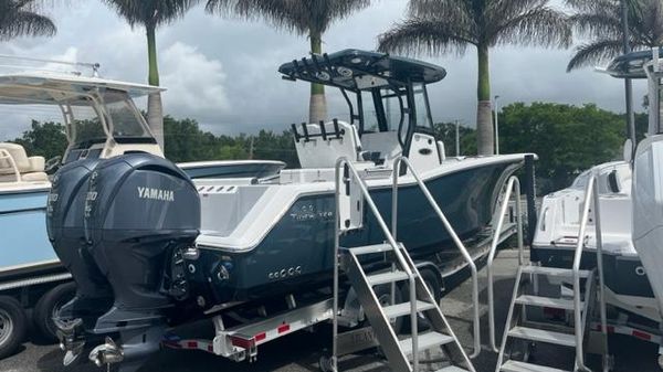 Tidewater 282 CC Adventure Bluewater 