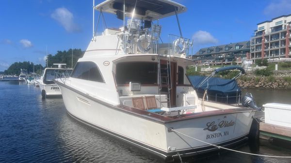 Ocean Yachts 44