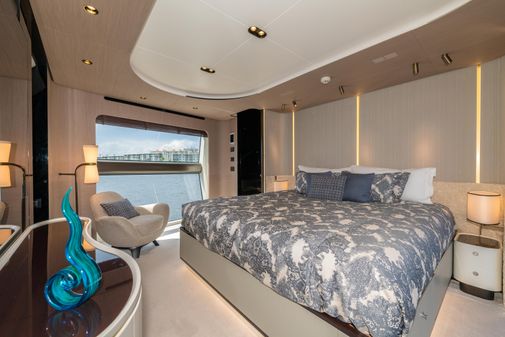 Azimut Grande 27 METRI image