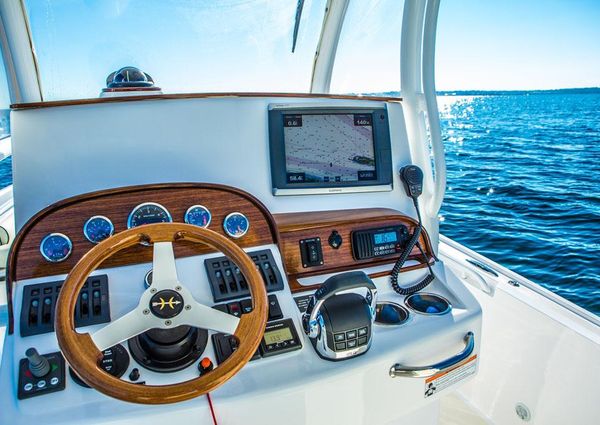Hunt-yachts 26-CENTER-CONSOLE image