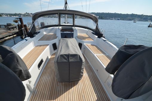 Jeanneau Yacht 51 image