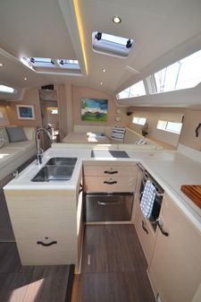 Jeanneau Yacht 51 image