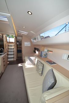 Jeanneau Yacht 51 image